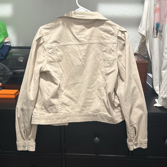 Tan denim jacket - Picture 3 of 3